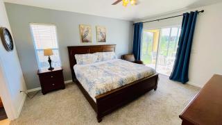 Stunning South Facing Vacation Home With Pool And Spa - Davenport - 4