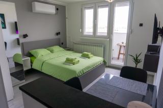 Studio Apartment-Horizont 47 - Novi Sad - 8