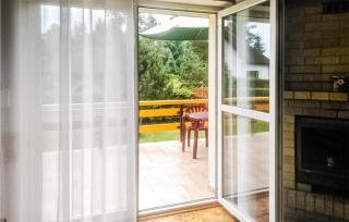 4 Bedroom Stunning Home In Dominikowo - 6