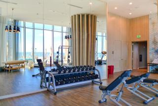 Beautiful Views From a Comfortable Condo with Beach Access! - Hollywood - 3