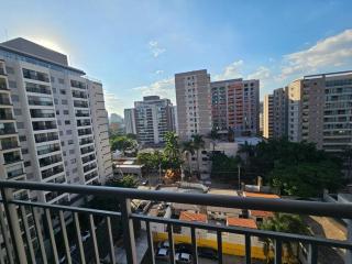 Estúdio Tranquilo com Varanda - Moema - São Paulo - 3