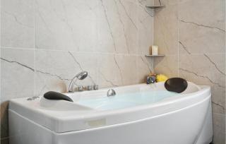 4 Bedroom Lovely Home In Skjern - Skjern - 4