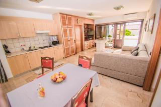 Apartments Grand & Plav in Krk - Krk - 1