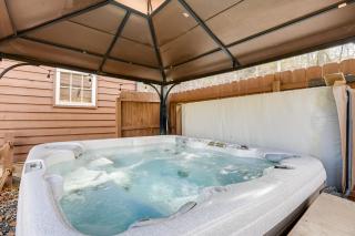 Marble Vacation Rental with Hot Tub and Fire Pit - Marble - 8