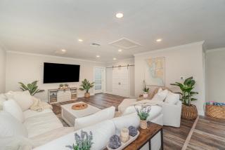 Sailboat access - Under 15 min from Fort Myers Beach - Fire Pit and Heated Pool - Villa Canalview Cove - 6