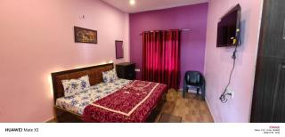 Kashi yatra guest house - Benares - 1