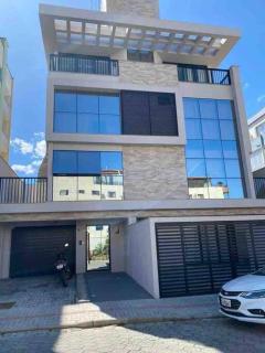 Apartamento Moderno, Charmoso e Pertinho do Mar em Bombas - 0