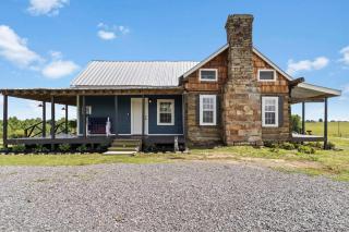 Prairie House on the Americana Farm - - 6