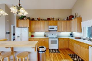The Beach House - Lincoln City - 1