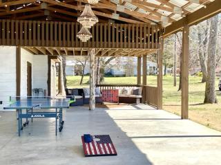 Historic Cragsmere Cabin with Bluff Views - Mentone - 3