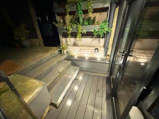 Modern flat with KING bed, garden & outdoor dining - Londra - 2