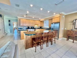 Cool Change- Sunset Beach- Beachfront- Pet-Friendly - St. George Island - 4