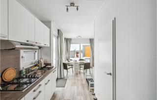 2 Bedroom Awesome Apartment In Süsel - Süsel - 3