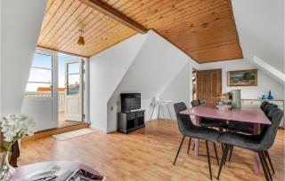 3 Bedroom Nice Apartment In Allinge - Allinge - 8