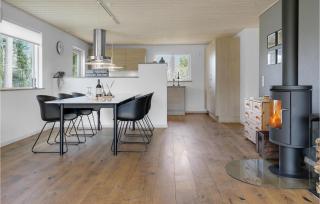 3 Bedroom Beautiful Home In Nexø - Neksø - 6