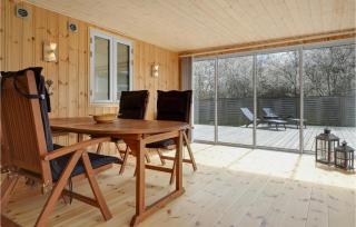 3 Bedroom Beautiful Home In Nexø - 4