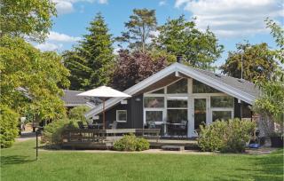 Amazing Home In Mesinge With Jacuzzi - Mesinge - 3