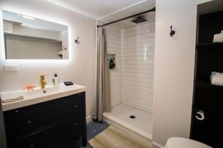 Chi-Town Hideout #B - Near Metra - Berwyn - 5