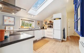 Amazing Home In Nexø With Wifi - Neksø - 3