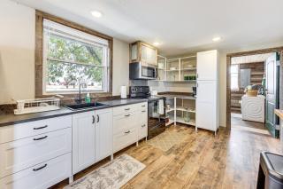 Rustic Cabin in Peyton Near Hiking Trails! - Peyton - 2