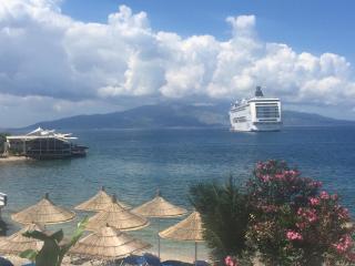 Royal Apartment Luxury Holiday for Queen and King - Sarandë - 1