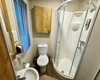 Meadows 33 Hot tub - Southview Holiday Park - Skegness - 2