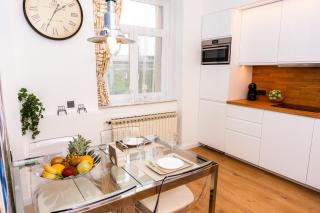 Asja Apartment Zagreb - Spacious Central Stay - 6