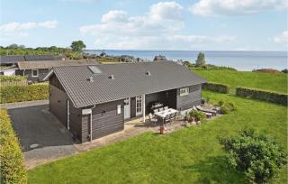 Nice Home In Hesselager With Kitchen - Hesselager - 0