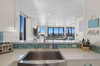 D15 - Sea La Vie - Oceanside - 1