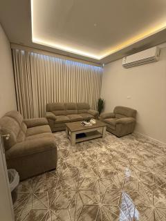 شقه مفروشه 2 قريبه من المطار - Tabuk - 4