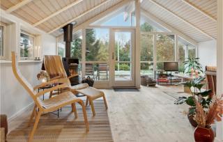 4 Bedroom Beautiful Home In Melby - Melby - 8