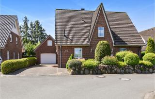 Stunning Apartment In Niebüll With Wifi - 2