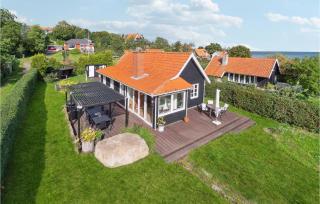Nice Home In Gudhjem With Kitchen - Gudhjem - 0