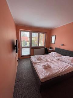 Hotel Jahodnice - Praga - 3