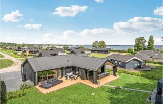 Amazing Home In Sjølund With Sauna - 0