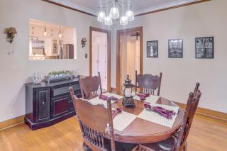 Walk to Main Street Charming Roswell Home! - Roswell - 4