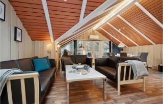 Lovely Home In Aakirkeby With Kitchen - Vester Sømarken - 8