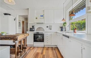 Pet Friendly Home In Allinge With Wifi - Allinge - 4