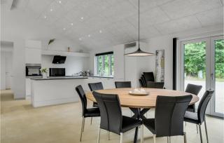 Beautiful Home In Græsted With Wifi - Græsted - 5