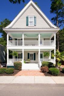 Bluffton Breeze-3BR Heart of Old Town Village Home - 0