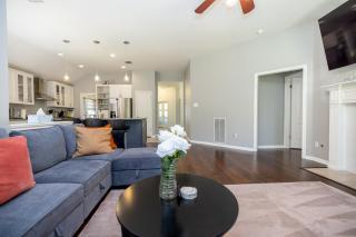 Spacious 4BR Home Away From Home at Avery Ranch! - Austin - 8