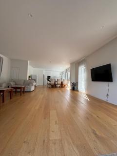 Dream House 4 - Auckland - 9