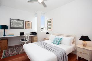 Contemporary Coogee I30 - Sidney - 1