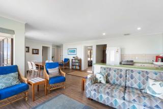 Corio 14 Battunga Ave Port Elliot - No Linen Included - Port Elliot - 2