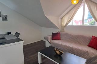 Kandi Paramount Executive 1BR 140sqm and 400mbps - 3
