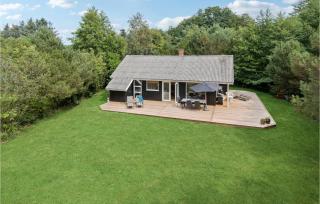 Awesome Home In Aakirkeby With Wifi - 1