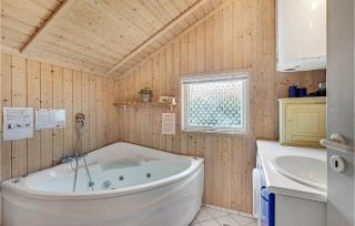 Amazing Home In Rudkøbing With Sauna - 4