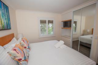 Villa Paradiso - 2 Bedroom Private Villa located within Cypress Lakes Resort - Pokolbin - 1