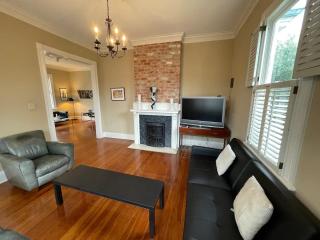 Beautiful Aububon Park Uptown Home - New Orleans - 9