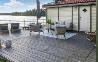 Nice Home In Hjältevad With Sauna - 8